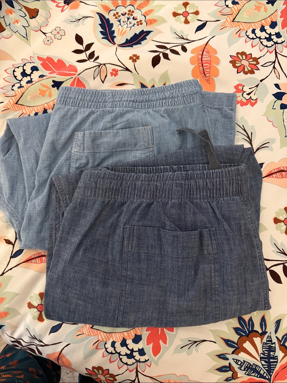 LL Bean Plus Size 20W Women’s Elastic Waist Drawstring Chambray Pants. Lot of 2
